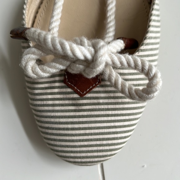 J Crew canvas green/beige striped flats with rope tie detail, Size 7 - Picture 3 of 7